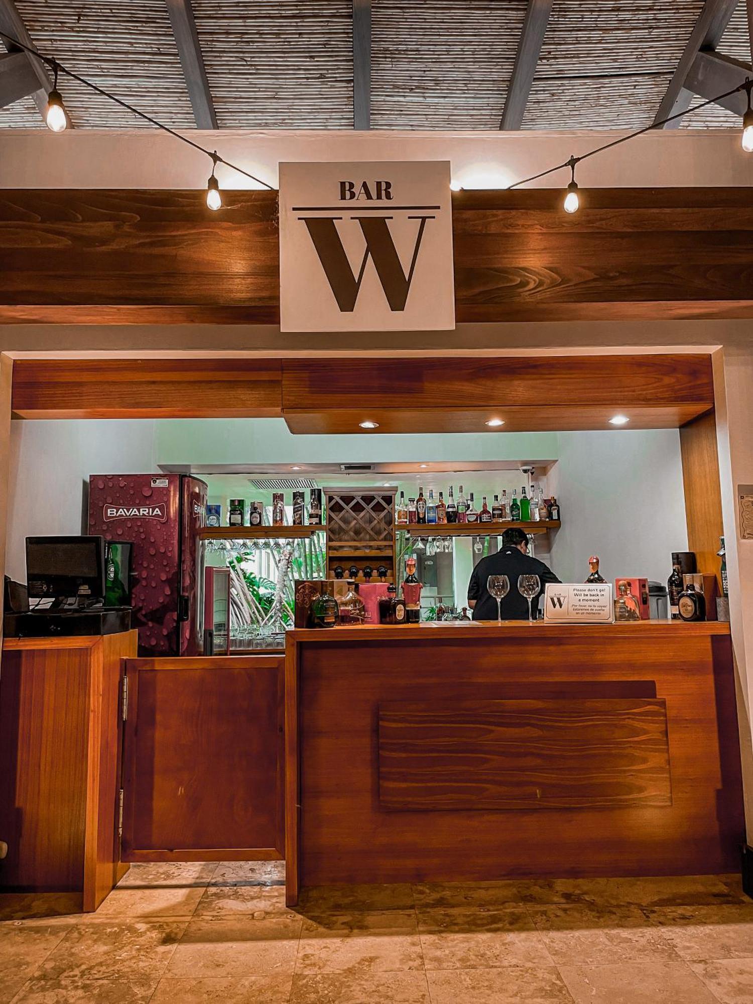Wyndham San Jose Herradura Ngoại thất bức ảnh W Bar